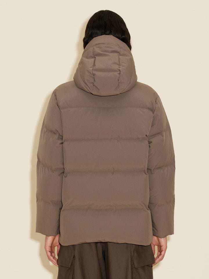 Besseggen Down Jacket